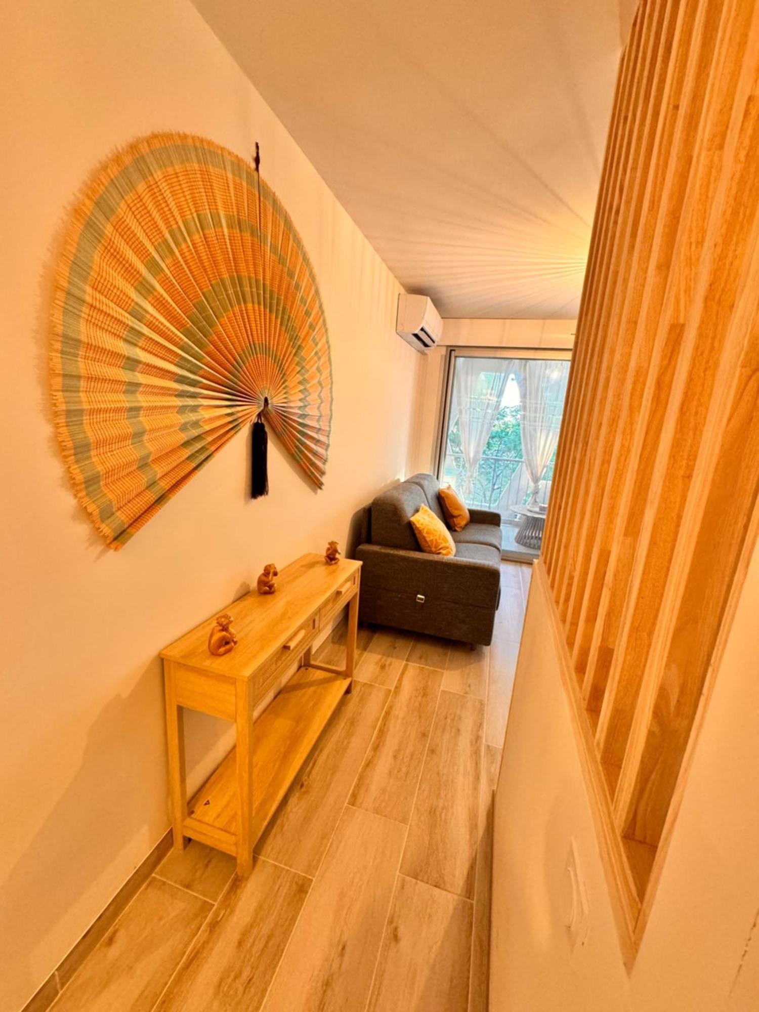 Les Appartements De Lina -Studio Maya 5 - Self Check-In - 拉格朗德默特 外观 照片